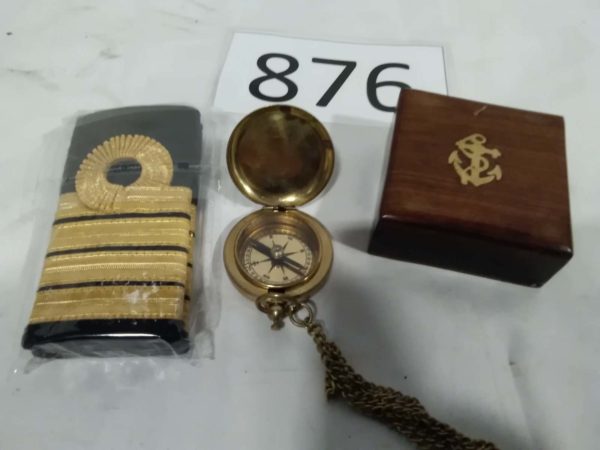 lot 876 Captains Epaulets & cased compass - Image 2