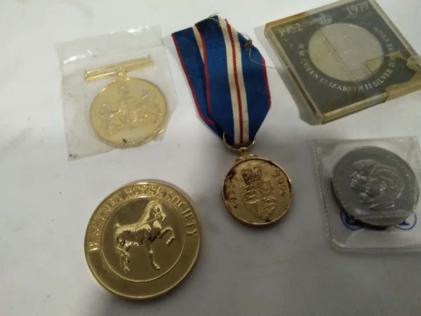 lot 877 various medals & coins - Image 3