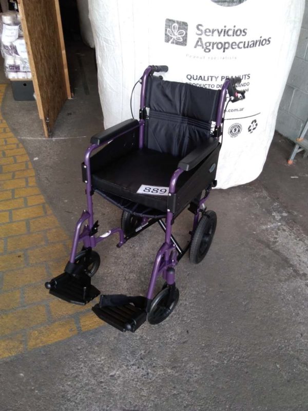 lot 889 wheel chair