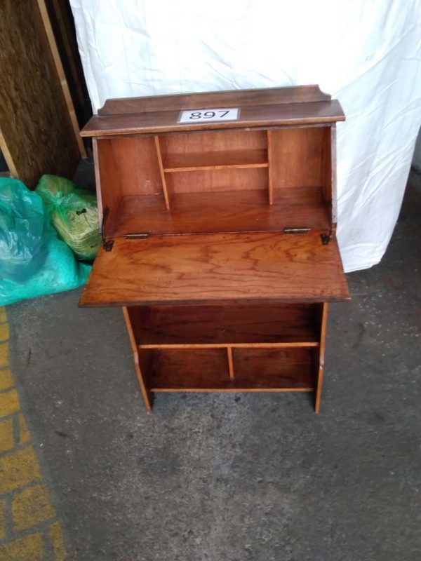 lot 897 hand made vintage child’s bureau - Image 2