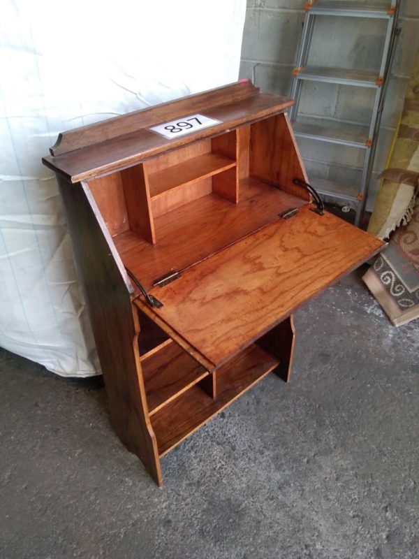 lot 897 hand made vintage child’s bureau - Image 3