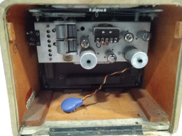 lot 900 retro radio SkyKing - Image 5