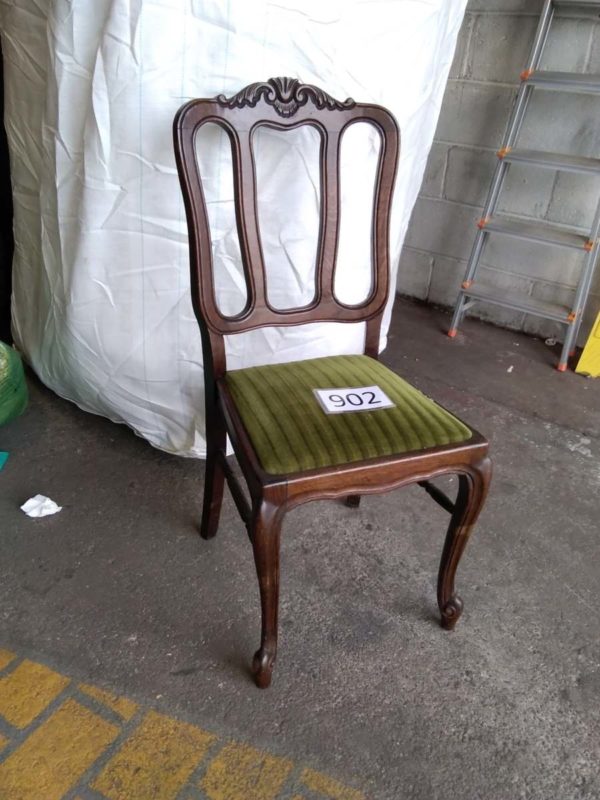 lot 902 antique upholstered chair