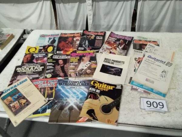 lot 909 retro music magazines