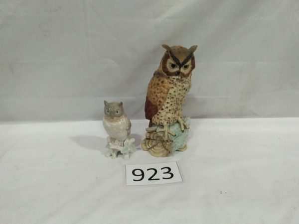 lot 923 large porcelain figure of an eagle owl plus a smaller owl figure