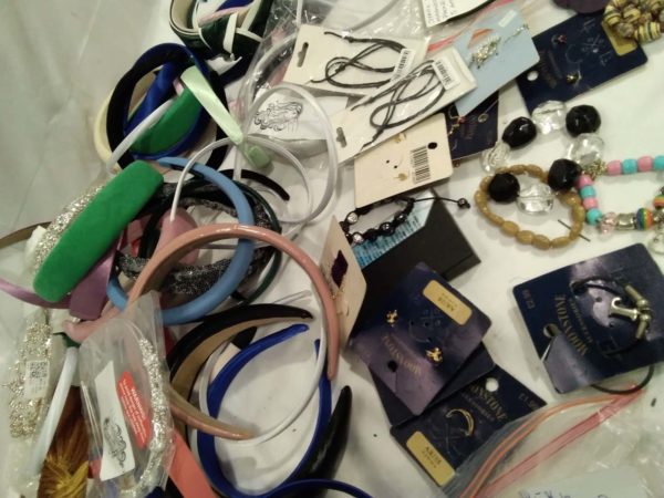 lot 925 headbands & accessories (unused) - Image 6