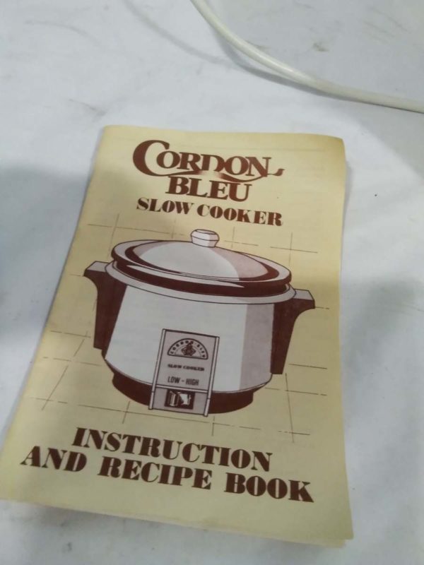 lot 935  Cordon Bleu slow cooker - Image 2