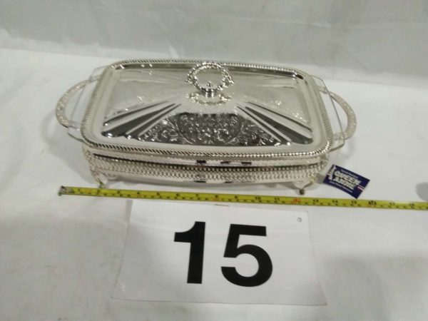 lot 015 Queen Ann silver plated lidded serving dish - Image 3