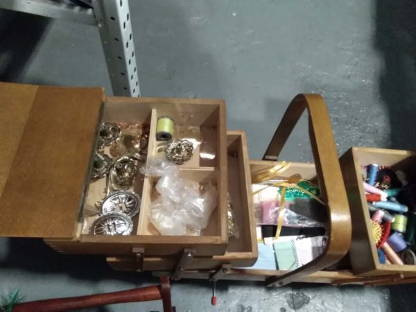 lot 030 sewing machine, sewing boxes & accessories - Image 2