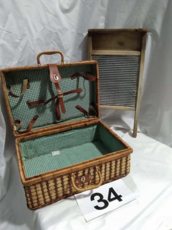 lot 034 vintage washboard & a picnic basket - Image 2