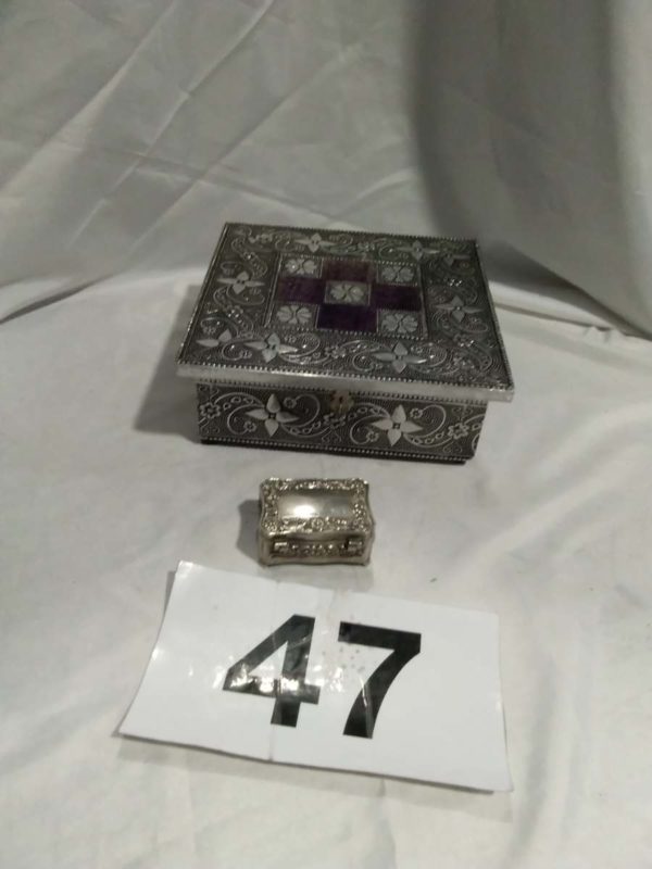 lot 047 2 x decorative metal boxes