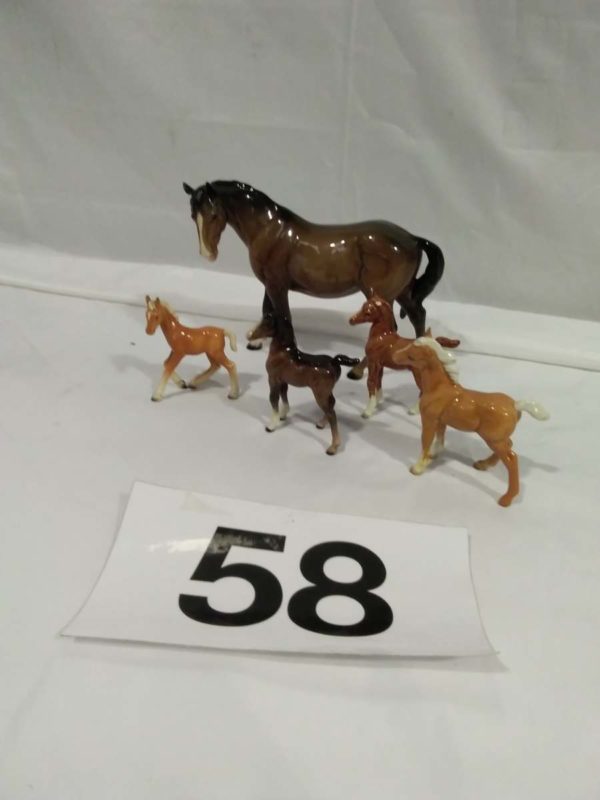 lot 058 5x Beswick horses ( some damage) - Image 2