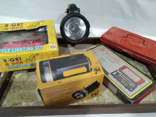 lot 060 2 socket sets, torches & bike light - Image 5