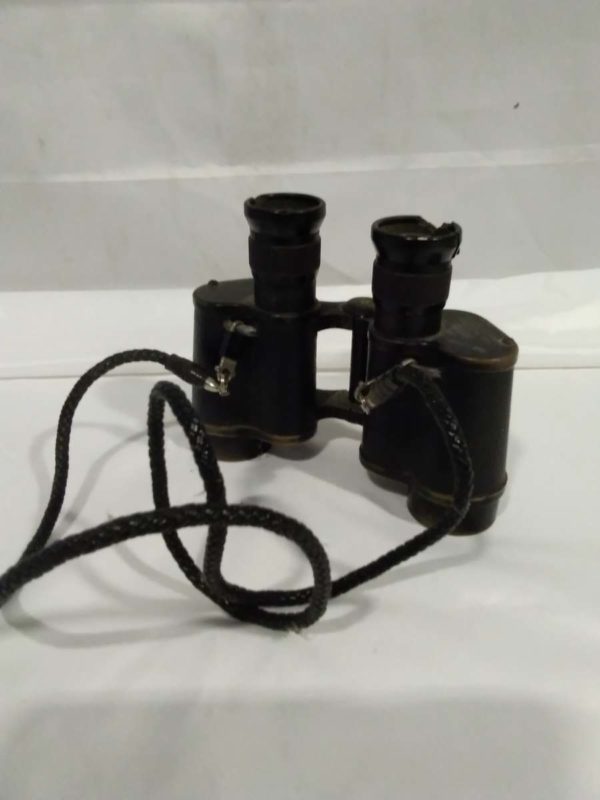 lot 066 WW2 Binoculars Kershaw dated 1943