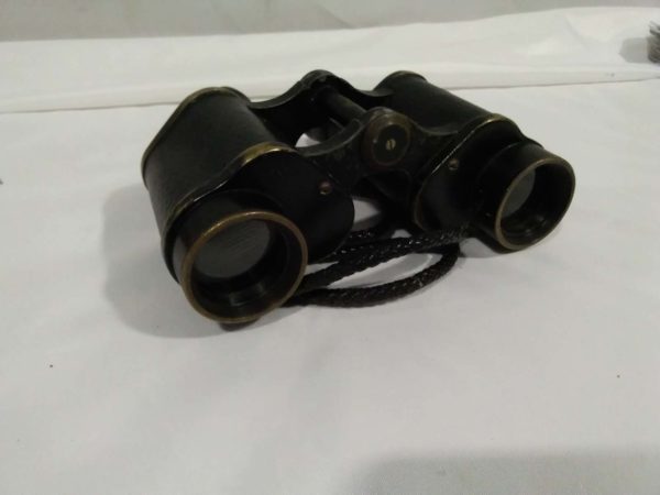 lot 066 WW2 Binoculars Kershaw dated 1943 - Image 4