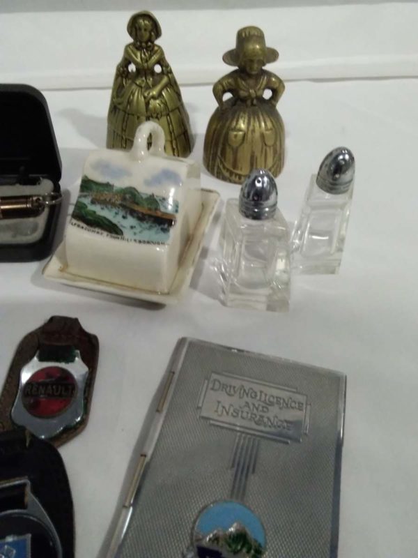 lot 073 mixed curios, propelling pencil, corona bottle openers, letter opener etc - Image 3