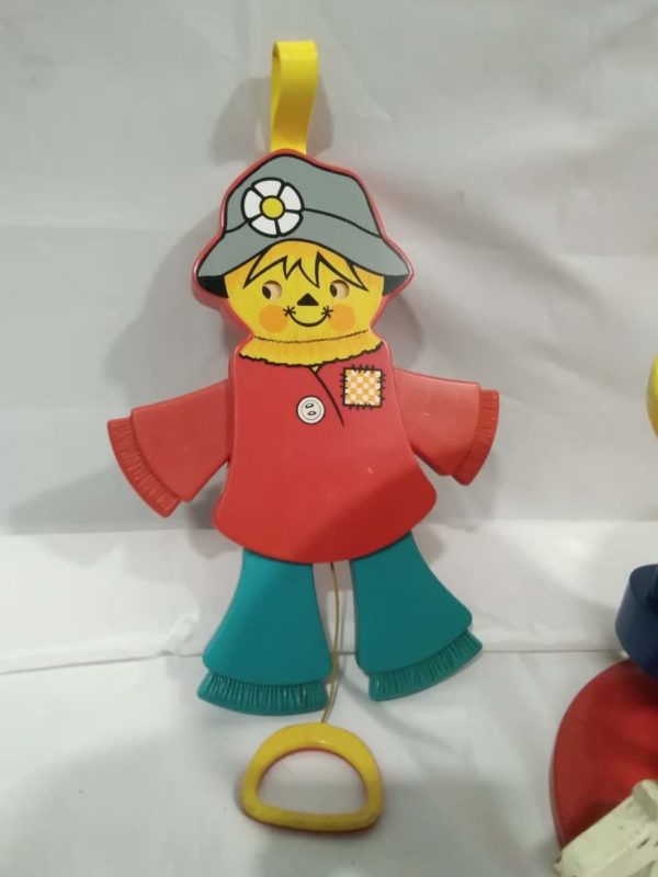 lot 080 1970’s wooden carousal, knitted Noddy, 1978 Fisher price toy,1980’s Noddy soft toy paly set - Image 13