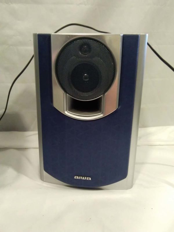 lot 083 Aiwa hi-fi system - Image 2