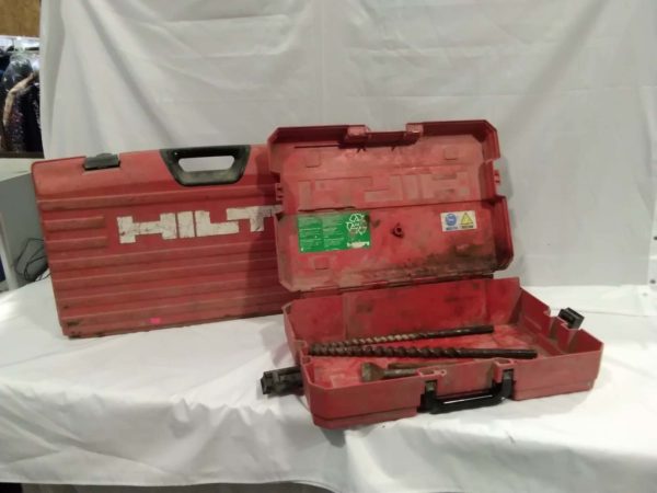 lot 087 2 empty Hilt power tool cases & contents