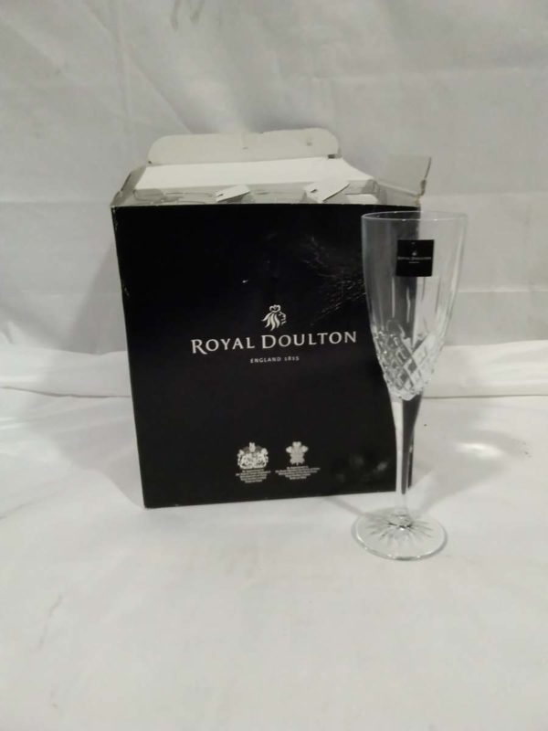 lot 103 boxed Royal Doulton crystal Champagne flutes x6