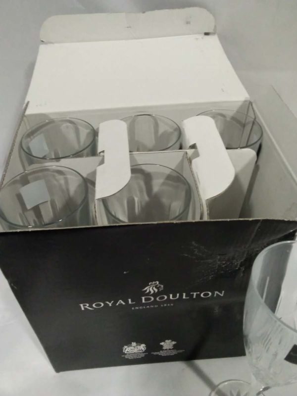 lot 103 boxed Royal Doulton crystal Champagne flutes x6 - Image 4