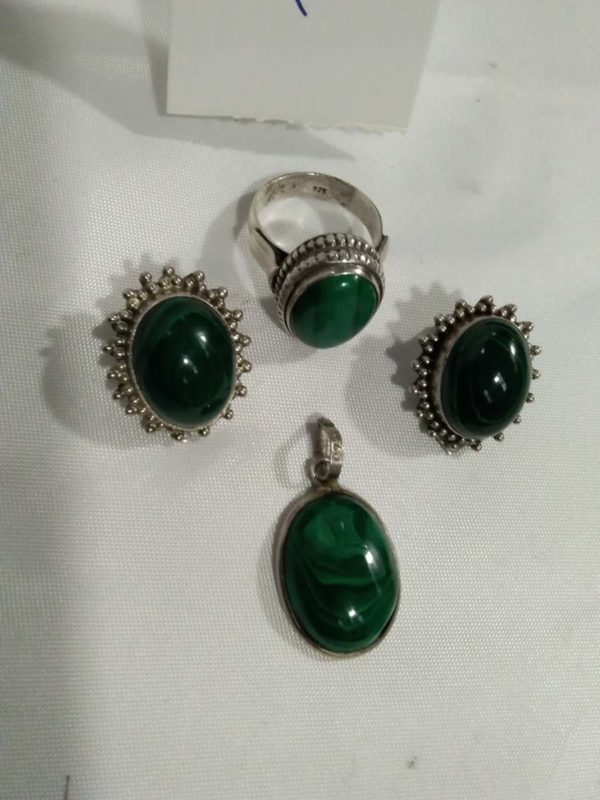 lot 129 vintage sterling silver & malachite jewellery set