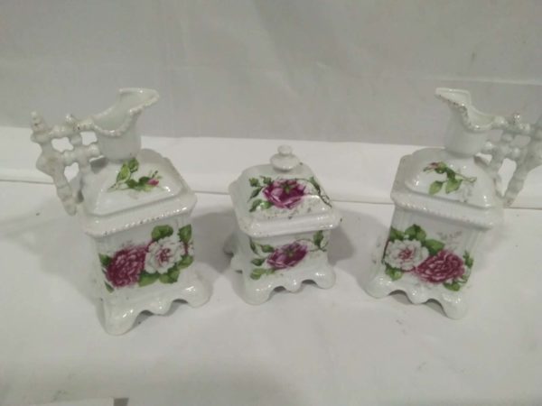 lot 151 vintage porcelain jugs & a lidded trinket box - Image 2