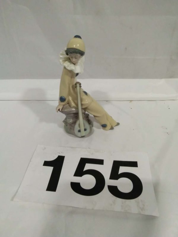 lot 155 Nao clown with mandolin ornament