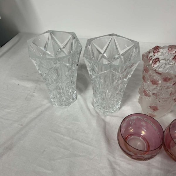 Lot NT 1062 – Crystal Vases + Misc - Image 4