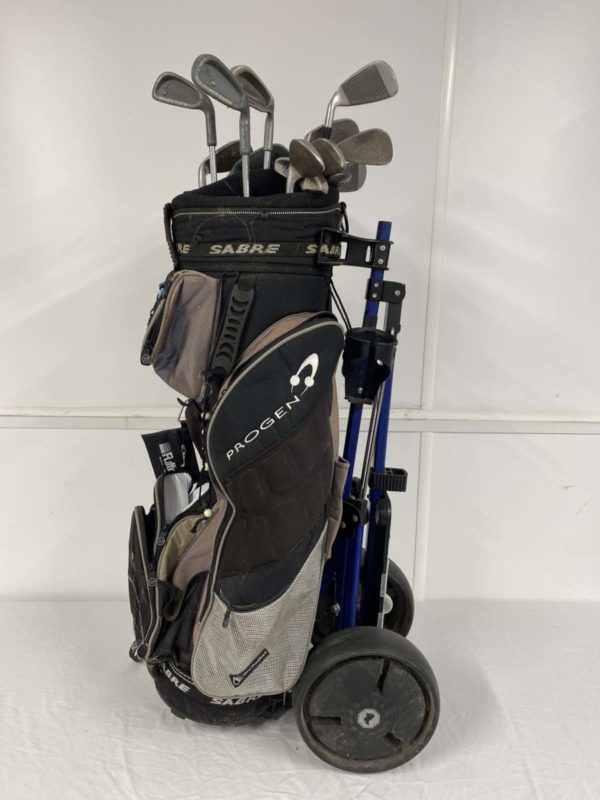 LOT MW1000-GOLF BAG & CADDY & CLUBS