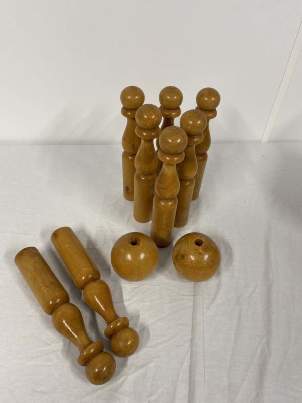 MW1002-WOODEN BOWLING SKITTLES AS FOUND WITH TWO BALLS