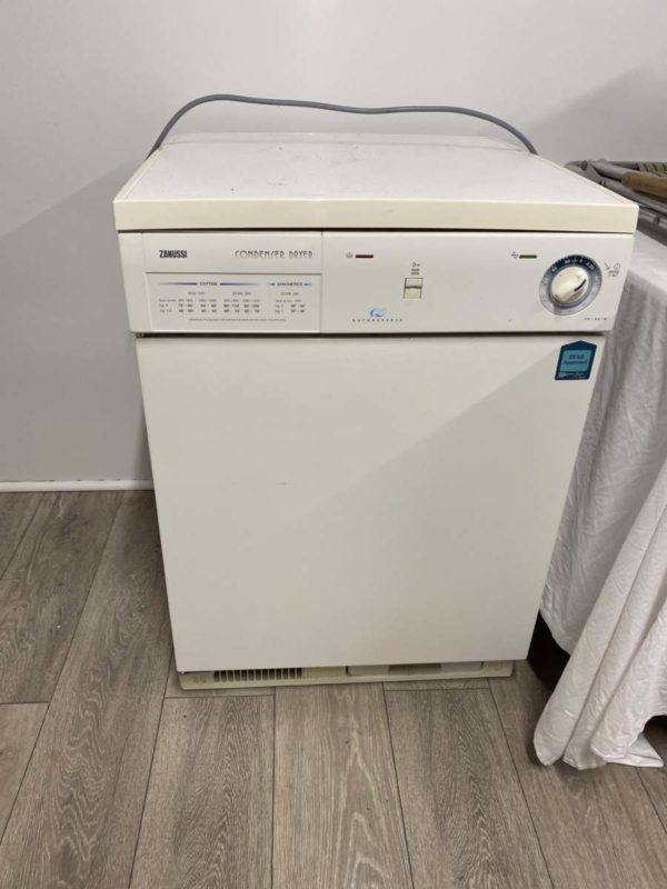 Lot NT1074 – Zanussi Condenser Tumble Dryer Tested (Fforestfach collection)