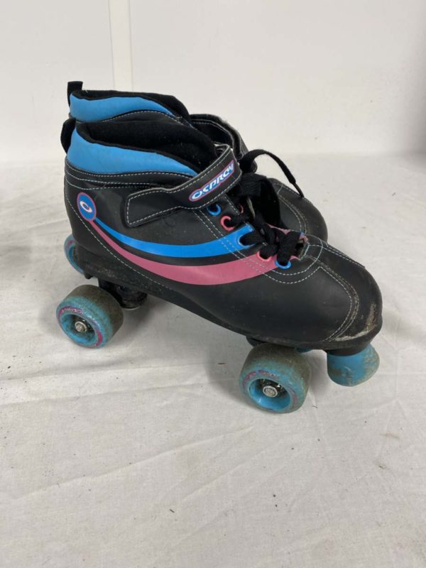 Lot 1086 – Vintage Roller Skates – Ospray Size 5 – Pop Squad Size 2 (Fforestfach collection) - Image 2