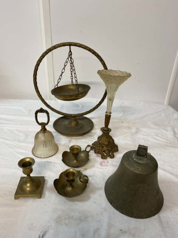 LOT LH1012-METAL ITEMS INC BRASS BELL