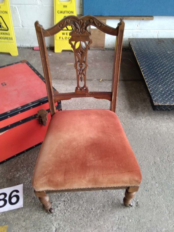 lot 186 W German vase (damaged), Moss Man steam trunk, oak pedestal table, child’s chair - Image 15