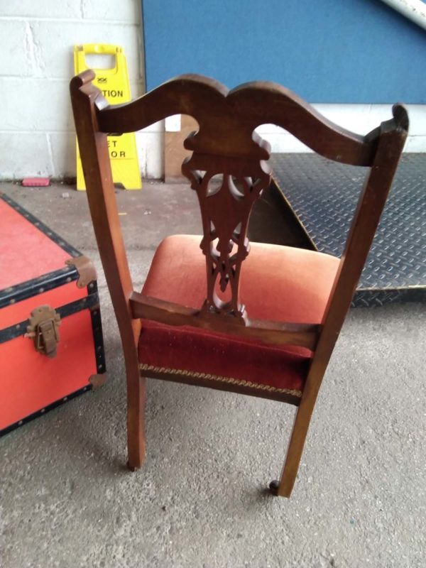 lot 186 W German vase (damaged), Moss Man steam trunk, oak pedestal table, child’s chair - Image 14