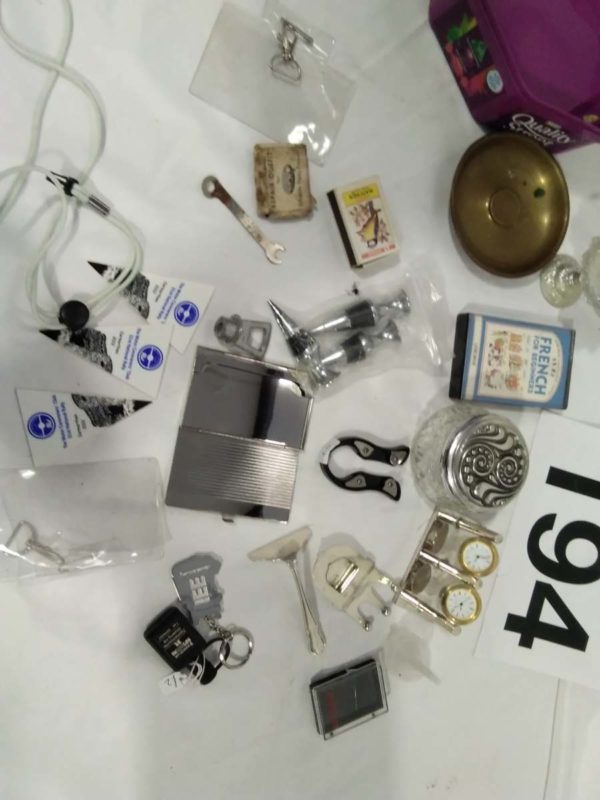 lot 194 assorted curios inc 2 faced clock, copper ashtray, toffee hammer, etc - Image 3