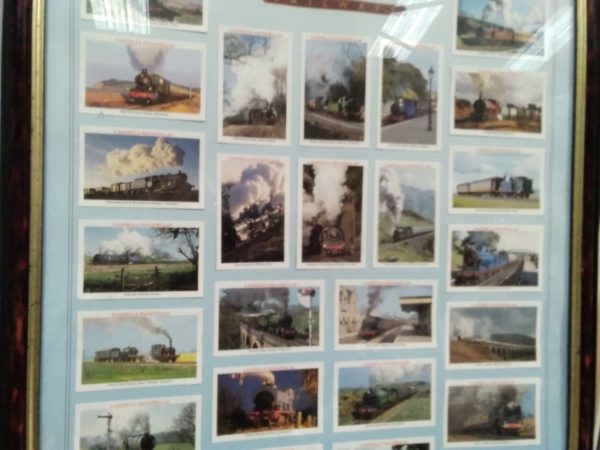 lot 200 2 framed cigarette cards Train theme - Image 9