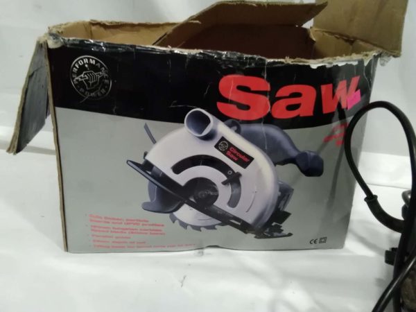 lot 202 Circular saw - Image 5