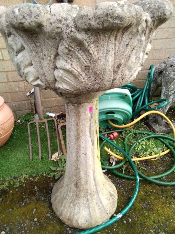 lot 206 tall pedestal garden planter - Image 5