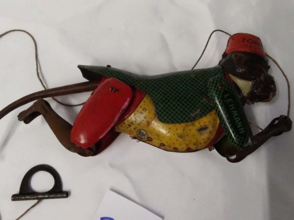 lot 217 vintage Lehmann tinplate toy – Tom The Monkey - Image 6