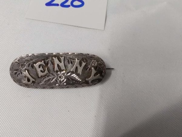 lot 220 antique sterling silver name brooch –  jenny - Image 5