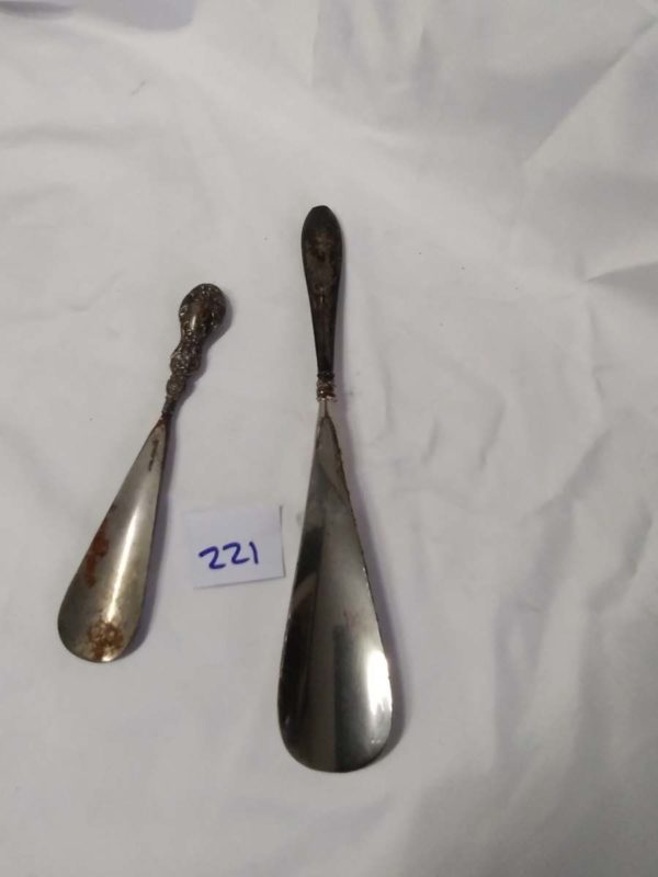 lot 221 2x antique sterling silver handled shoe horns