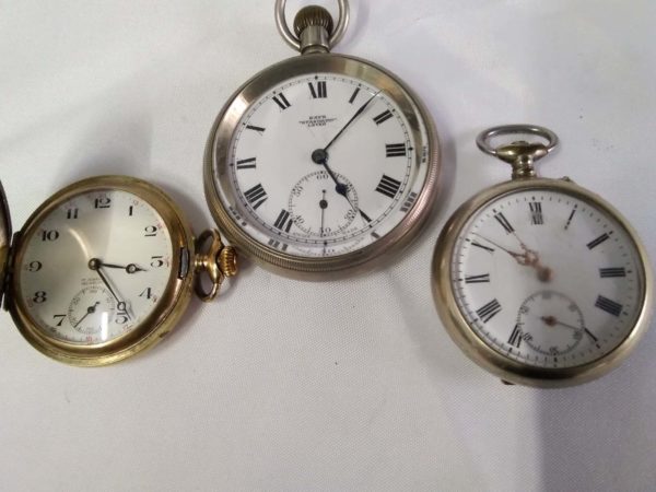 lot 230 collection of vintage pocket watches ( please rebid item ending too early)