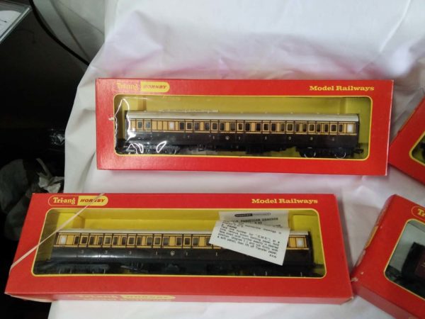 lot 238 4x Hornby railway carriages - Image 4