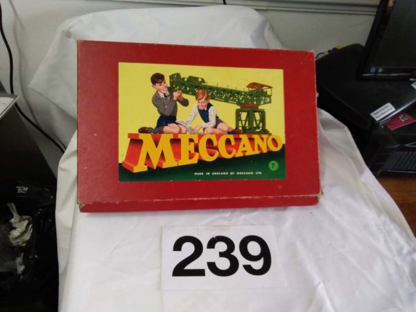 lot 239 boxed 1950’s Meccano set - Image 2