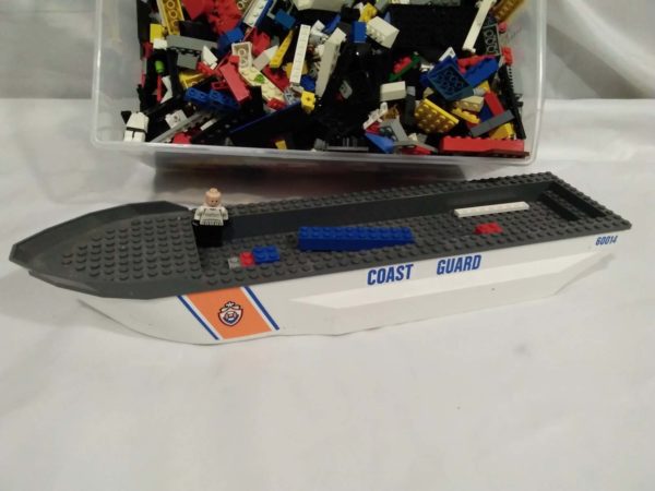 lot 240 quantity of lego - Image 4