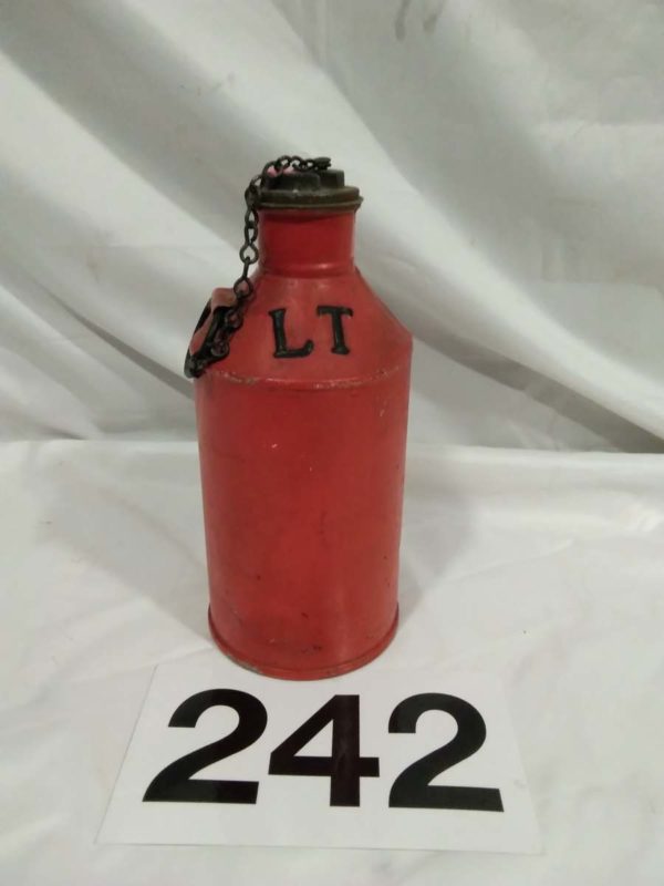 lot 242 vintage LT oil can