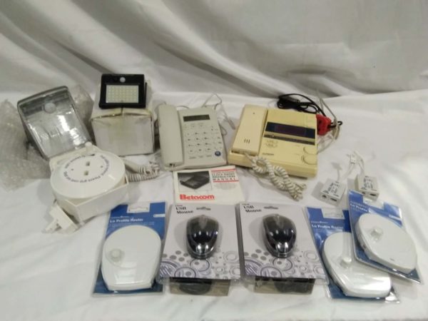 lot 247 various items inc 2x telephones, solar lights etc