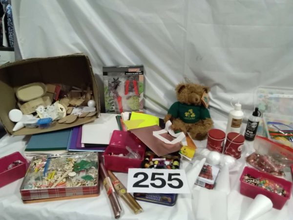 lot 255 craft items inc beads, card, teddy bear - Image 2